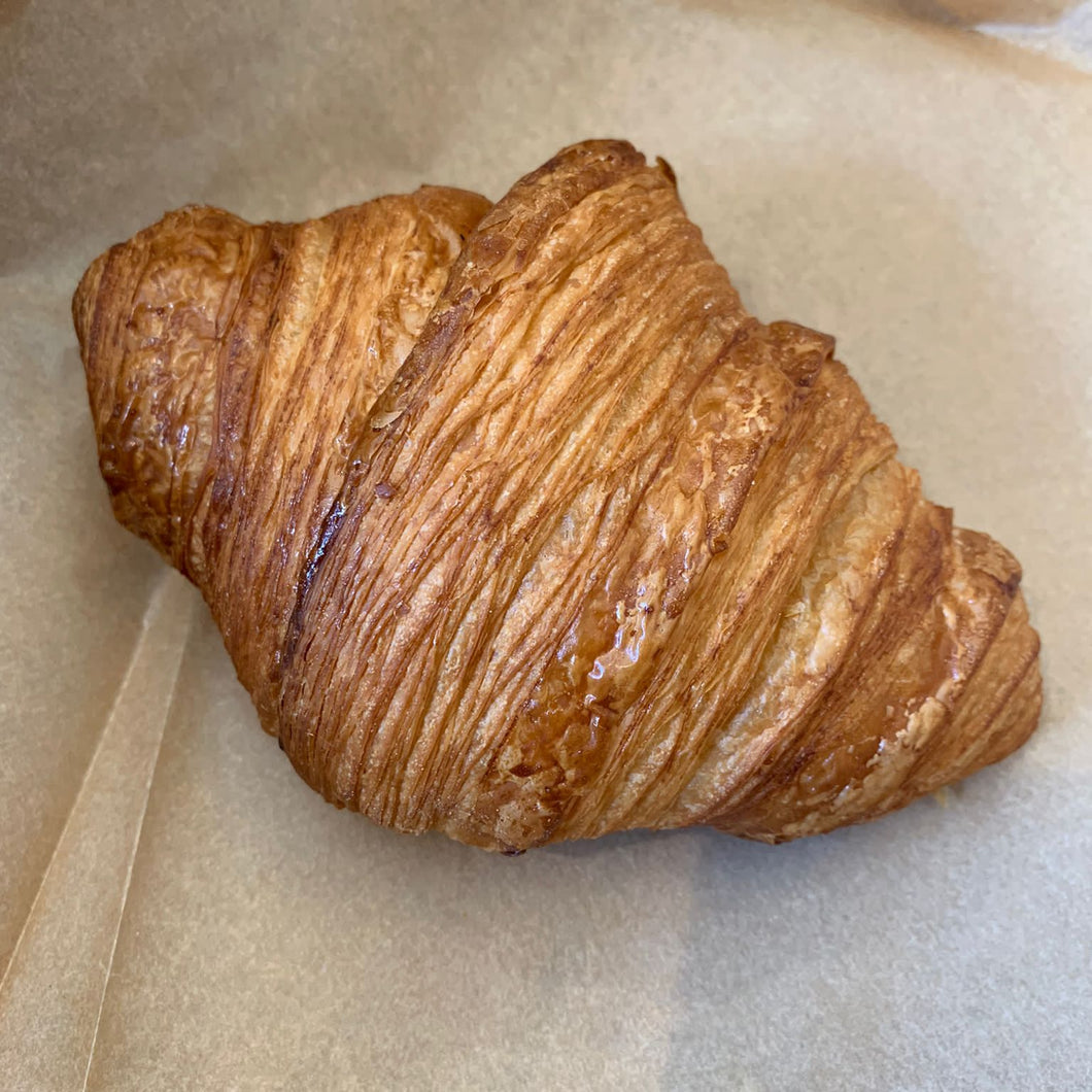 Croissant The Dusty Knuckle